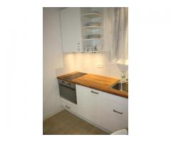 Furnished studio (19sqm) rue Fauvet, Paris 18th arrondissement. Ground floor