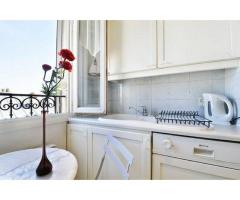 Modern and Well Decorated Apartment in The Heart of Paris
