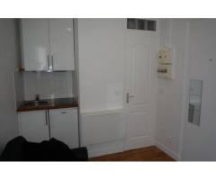 STUDETTE meublée neuve avec SDE douche WC, TV, t confort