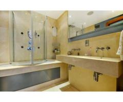 furnished One bedroom apartment in the Center, 236 rue Saint Martin, Paris