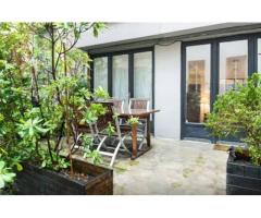 Clean, beautiful and cared for the family (60 Avenue Marceau)