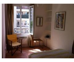 Location meublée appartement 2 pièces 25 m² Paris 20E