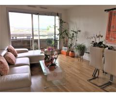 Large apartment  located avenue de Joinville in a luxury residence