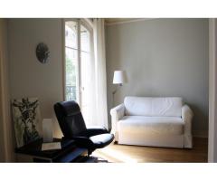 Parisian Montorgueil lifestyle in this fully furnished, 38m², 1BR apartment with balcon