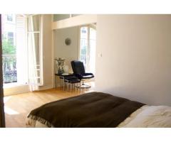 Parisian Montorgueil lifestyle in this fully furnished, 38m², 1BR apartment with balcon