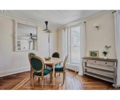 Charming furnished 1BR apartment , in the heart of Paris in the Marais