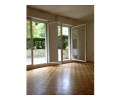 Location studio 30 m² Versailles (78000)