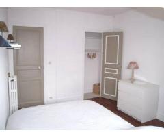 Private ROOM to rent. 12 MN FROM CHAMPS ELYSEES